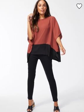 Chico's Women’s Black Pull on Jeggings- Stretch Back Pocket Detail. Size 2.5/14